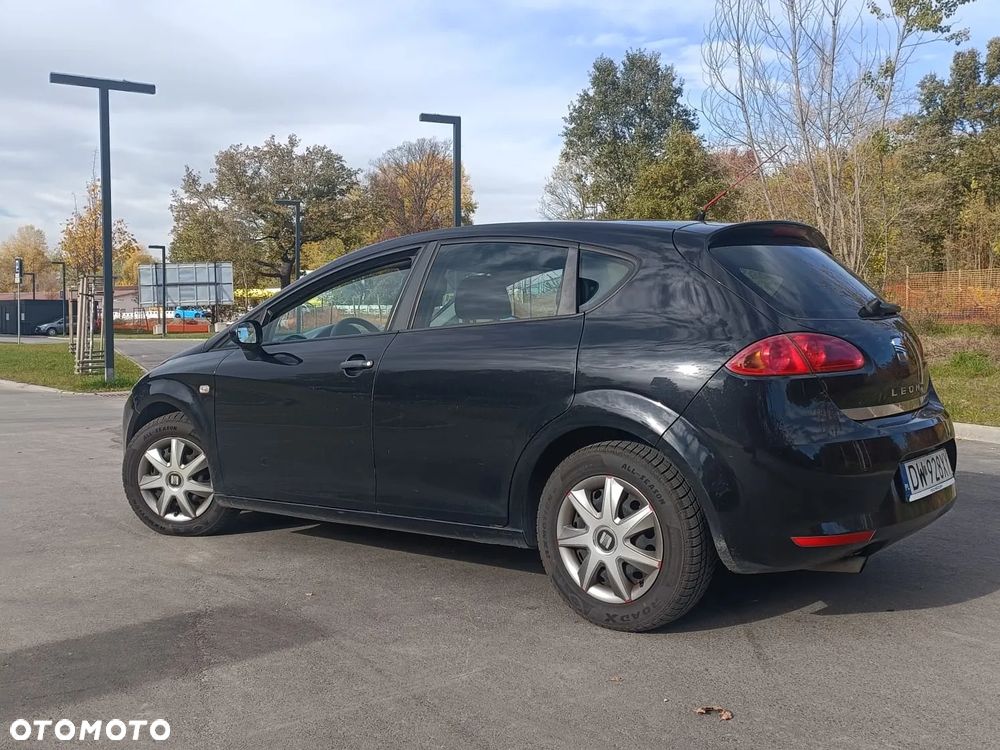 Seat Leon 2008 photo 3