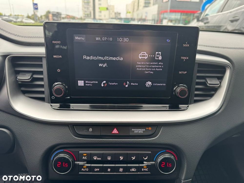 Kia Ceed 1.5 T-GDI M - 11