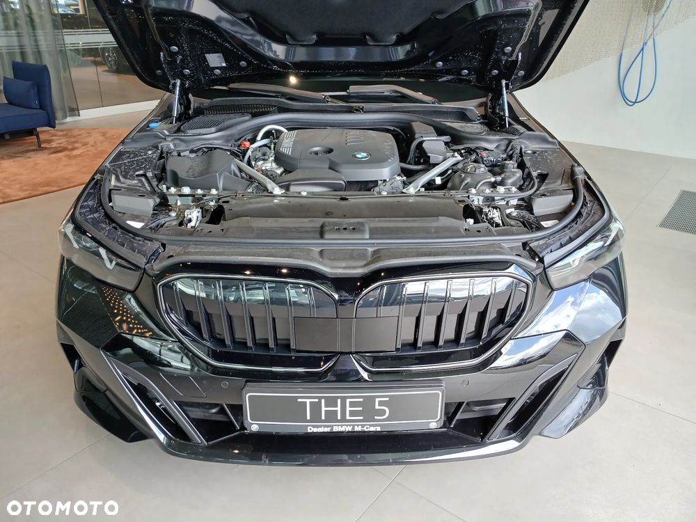 BMW Seria 5 520d mHEV - 27