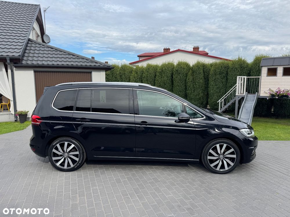 Volkswagen Touran 2.0 TDI SCR DSG Highline - 13