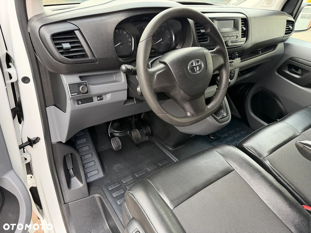 Toyota Proace 2,0 L3H1 - 10