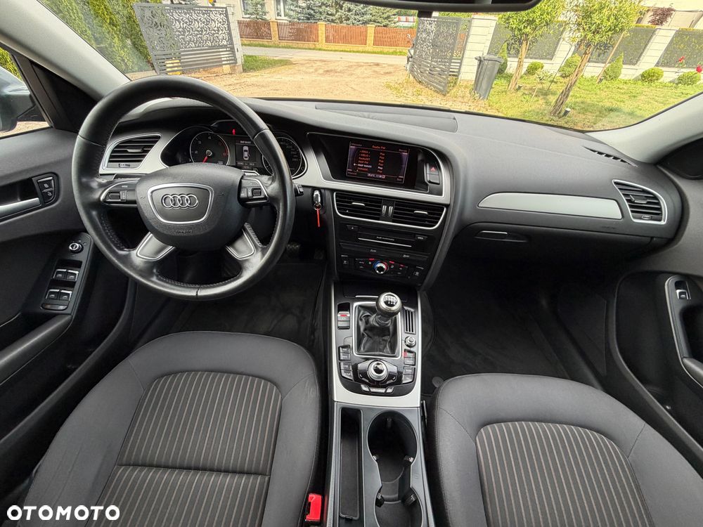 Audi A4 Limousine 2.0 TDI 112g DPF Attraction - 7
