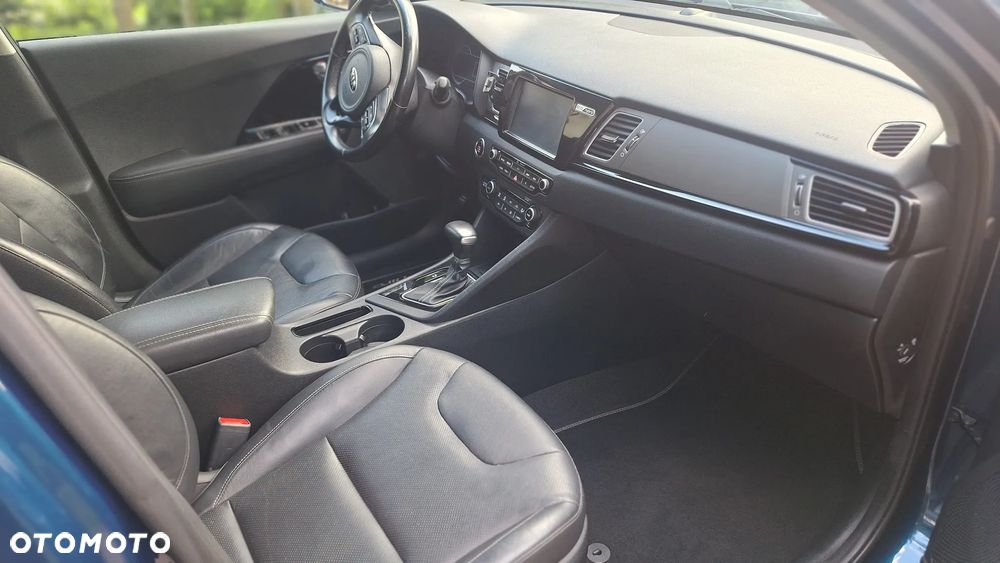 Kia Niro 1.6 GDI HEV 2WD OPF Vision - 23