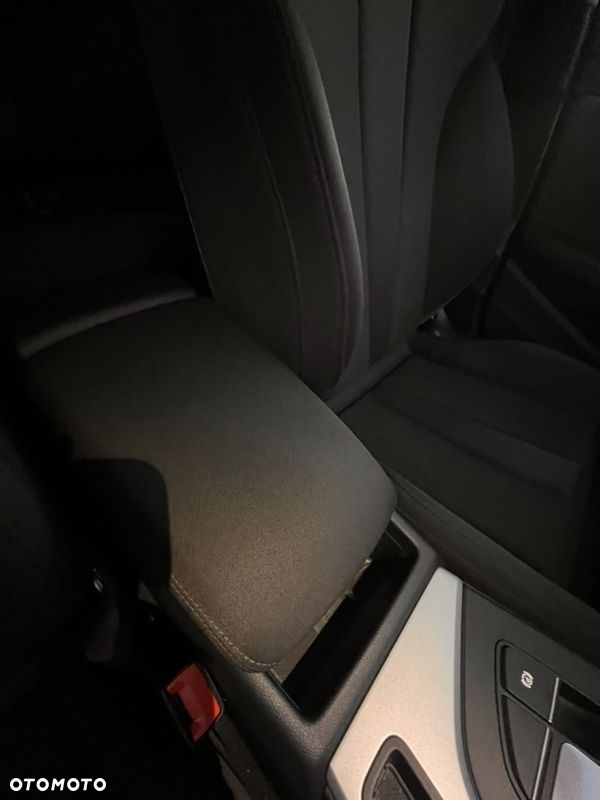 Audi A4 Avant 40 TDI S tronic S line - 15