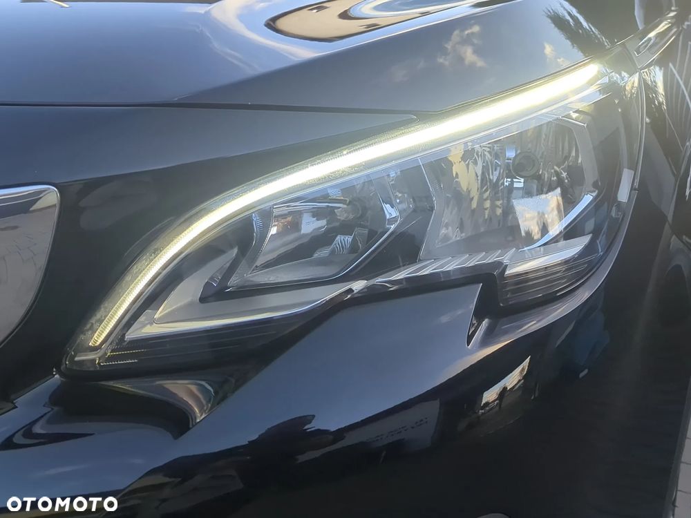 Peugeot 3008 1.2 PureTech Allure S&S EAT6 - 29