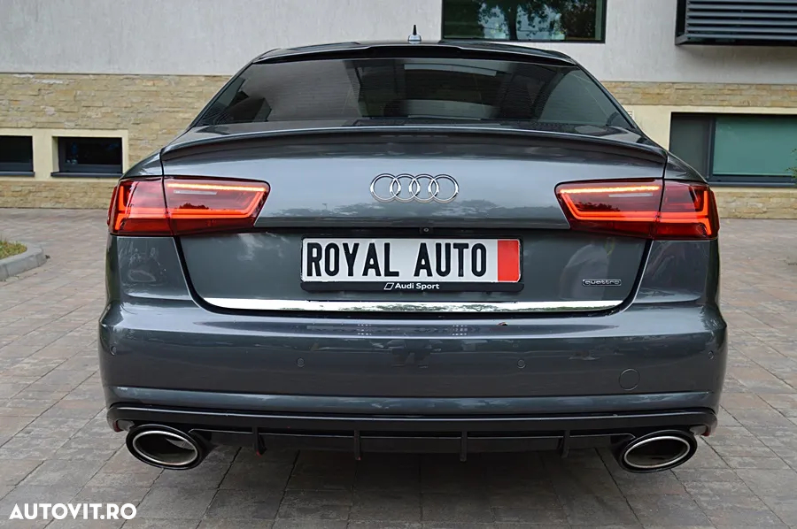 Audi A6 3.0 TDI quattro S tronic - 11