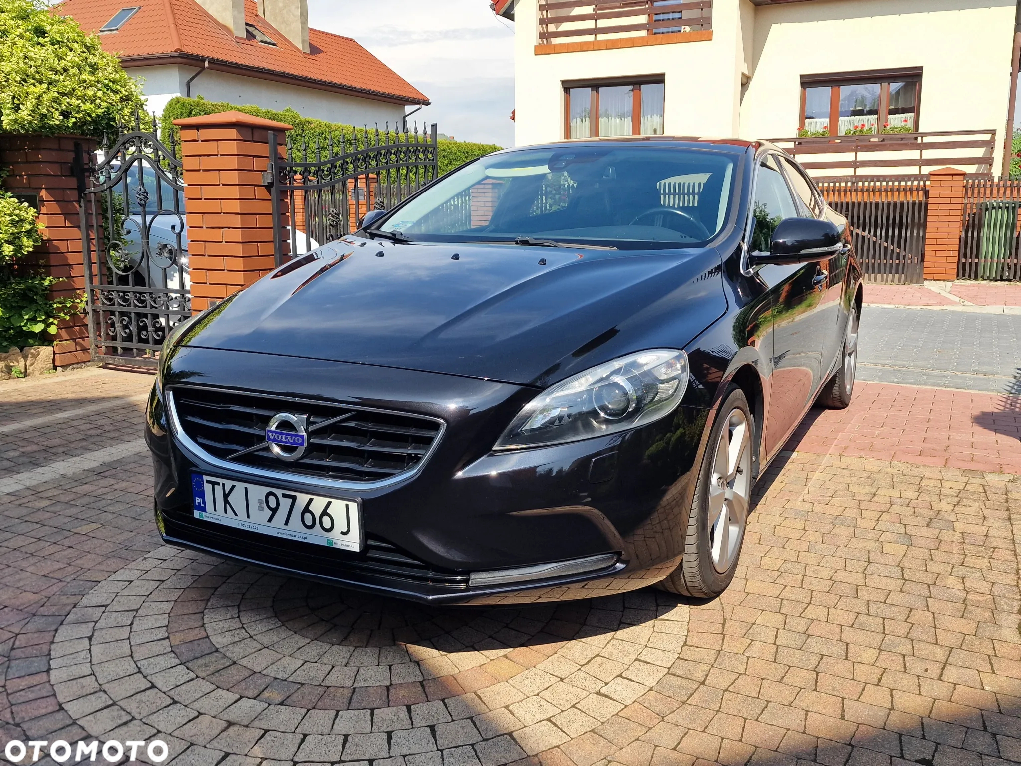 Volvo V40 D4 Summum - 2