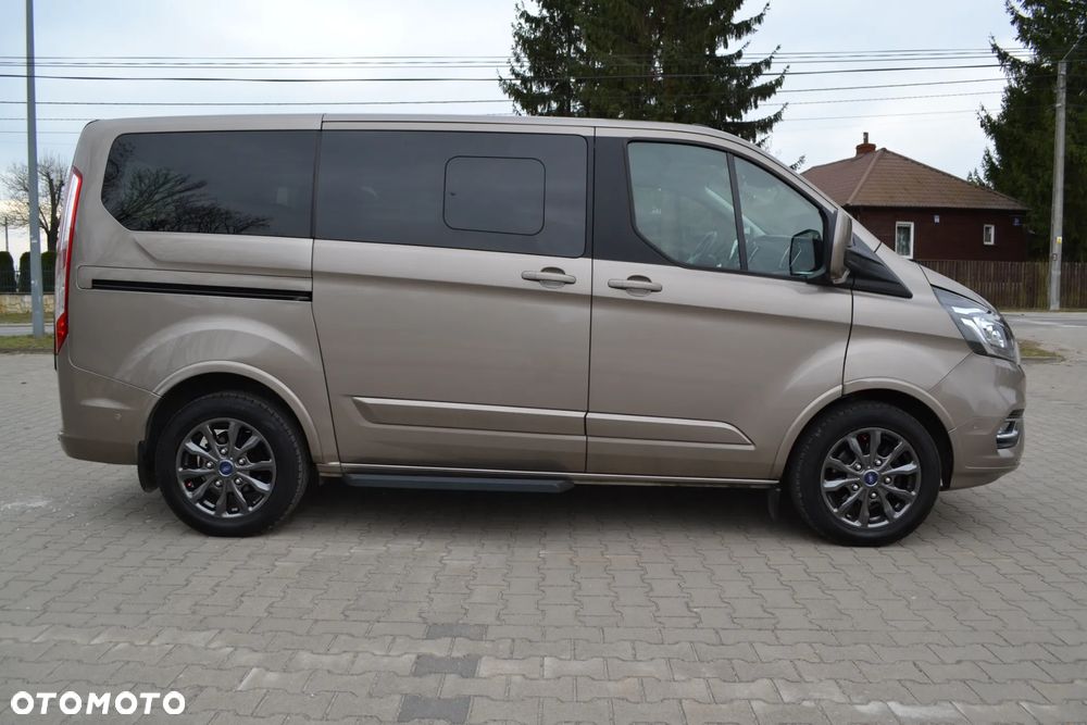 Ford Tourneo Custom 2.0 TDCi L1 Titanium SelectShift - 4
