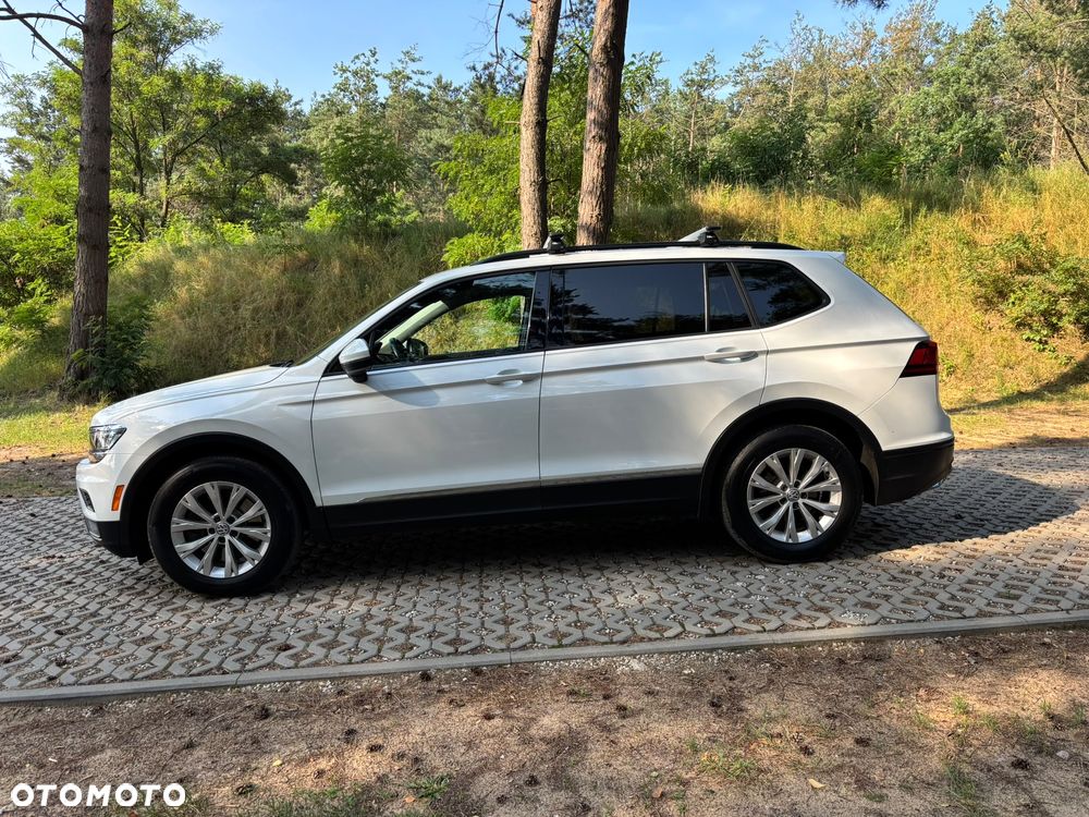 Volkswagen Tiguan - 2