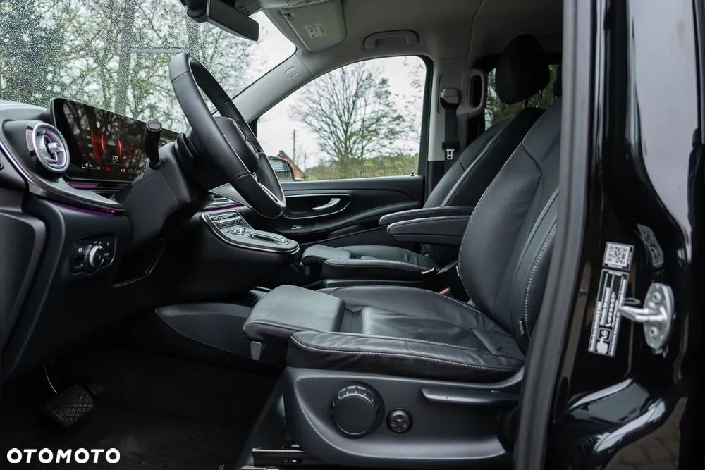 Mercedes-Benz Klasa V 300 d Avantgarde 9G-Tronic (d³ugi) - 36