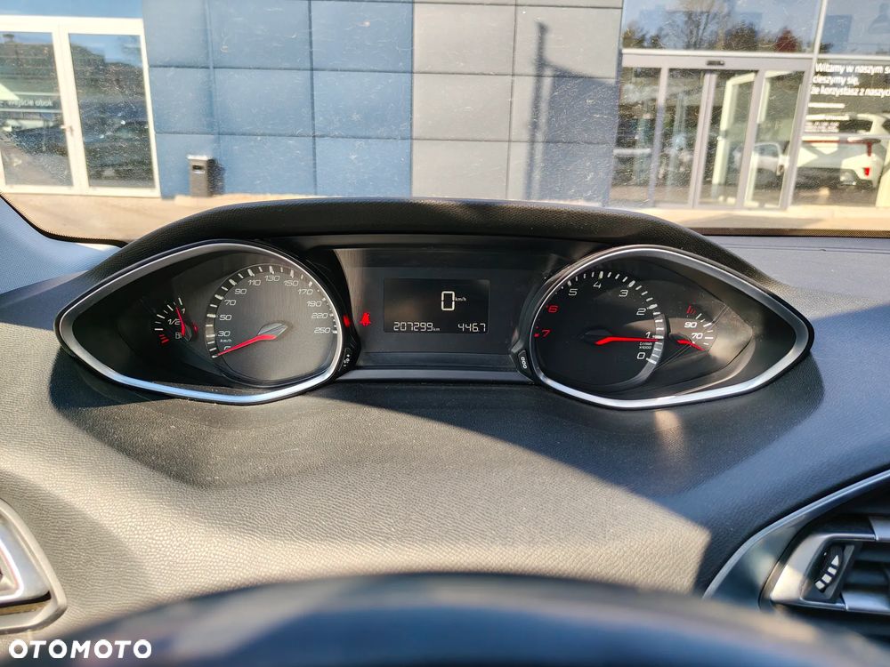Peugeot 308 - 6