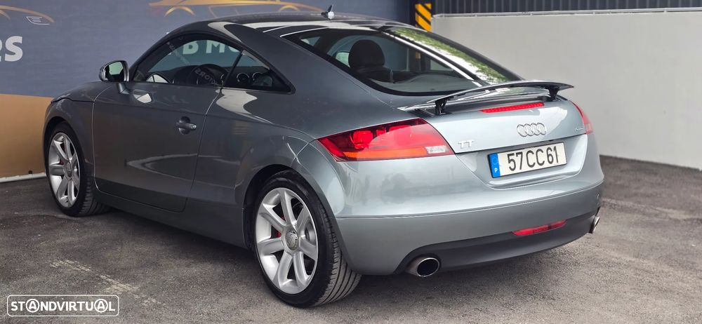 Audi TT Coupé 3.2 quattro S tronic - 5