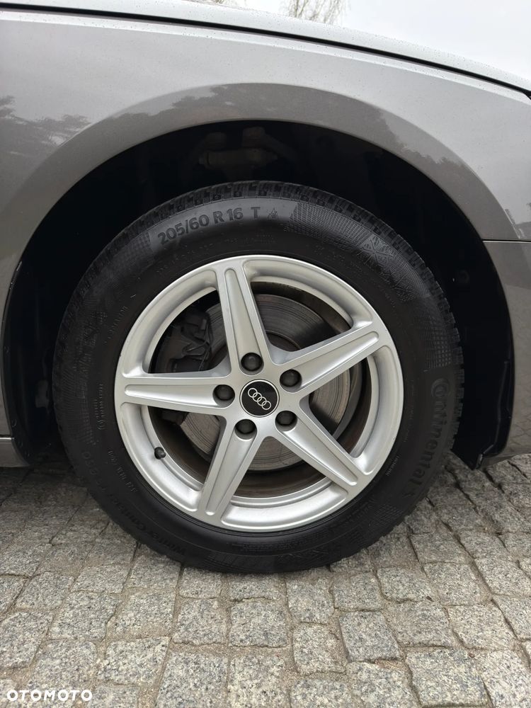 Audi A4 Avant 35 TFSI mHEV S tronic - 13