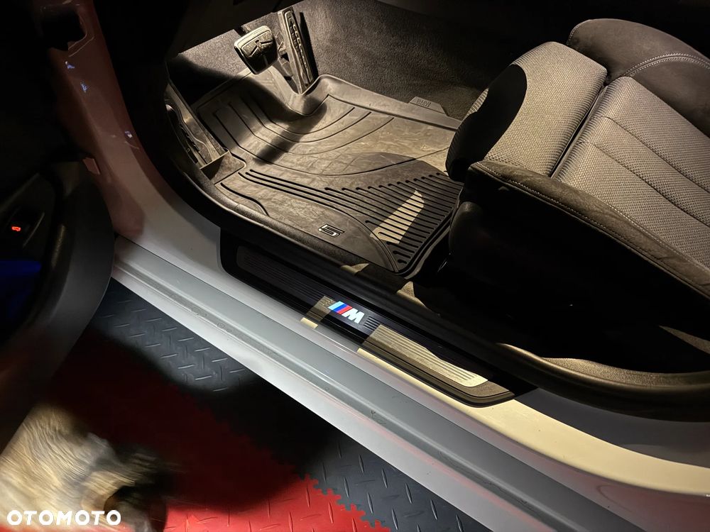 BMW Seria 5 520d xDrive M Sport sport - 16