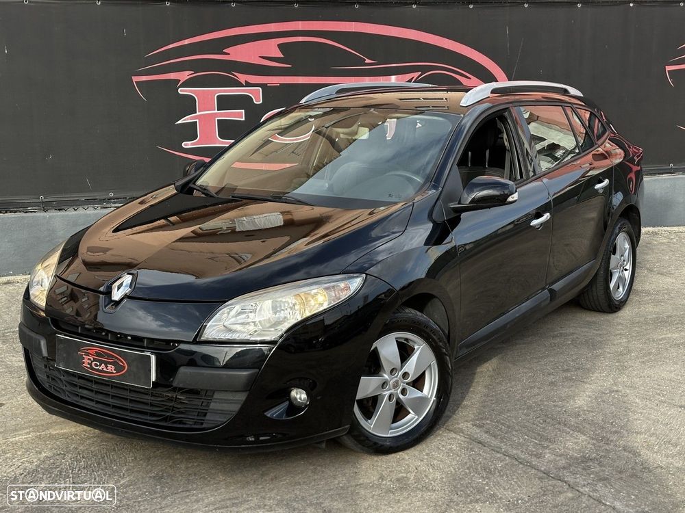 Renault Mégane Break 1.5 dCi Dynamique - 1