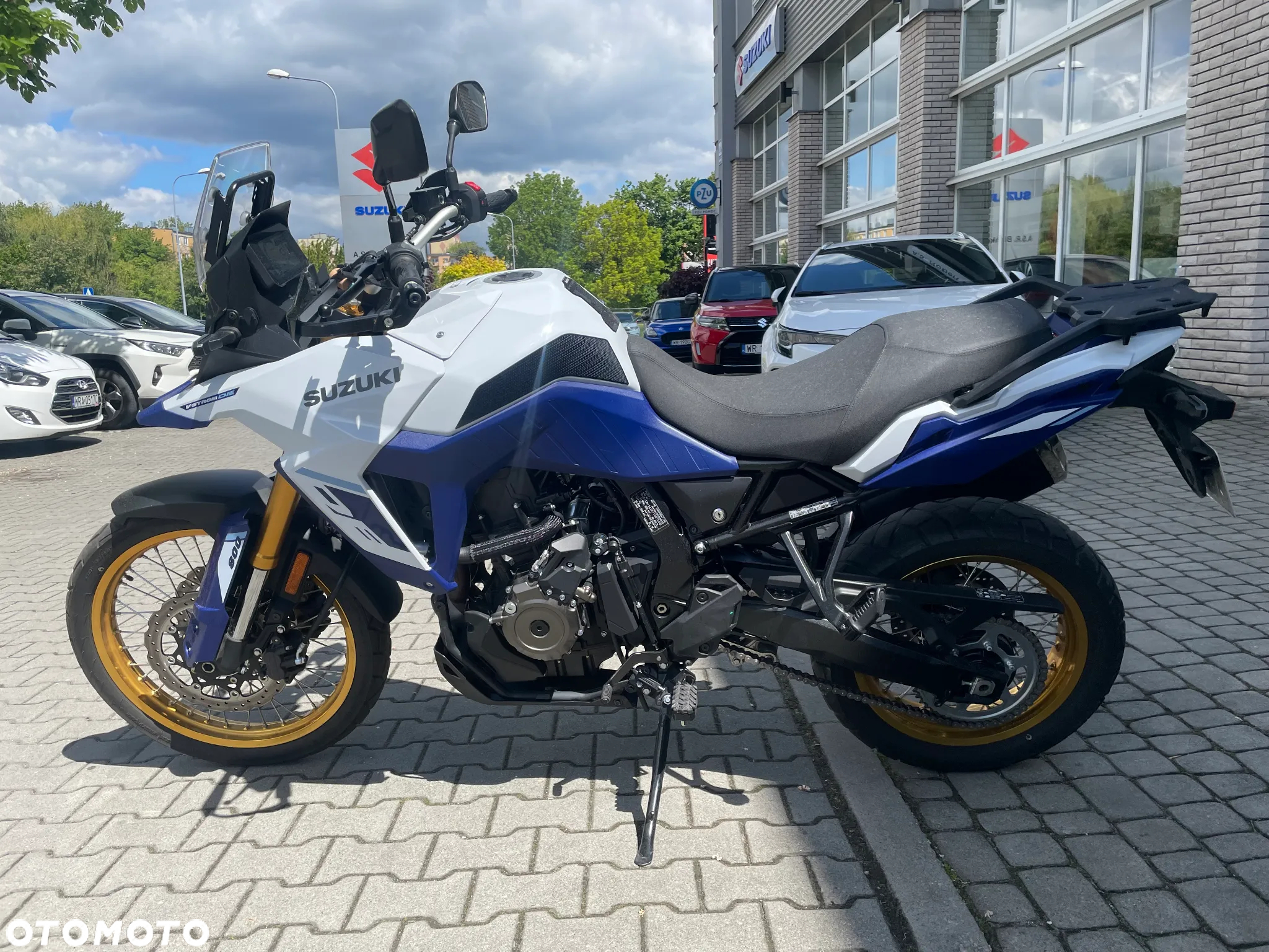 Suzuki V-STROM