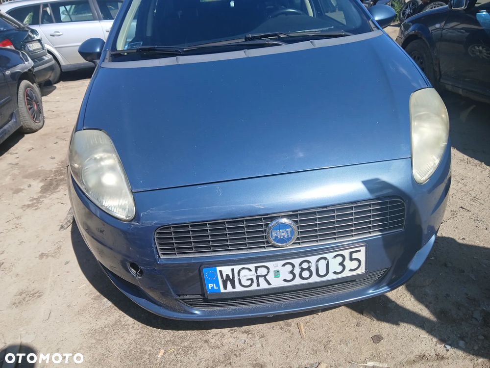 Fiat Grande punto 5d 1.2 MPI 8V CF4 65km 199 A4.000 silnik skrzynia napęd sanki belka wahacz wahacze zacisk zaciski zwrotnica piasta kopyto mc person amortyzator - 3