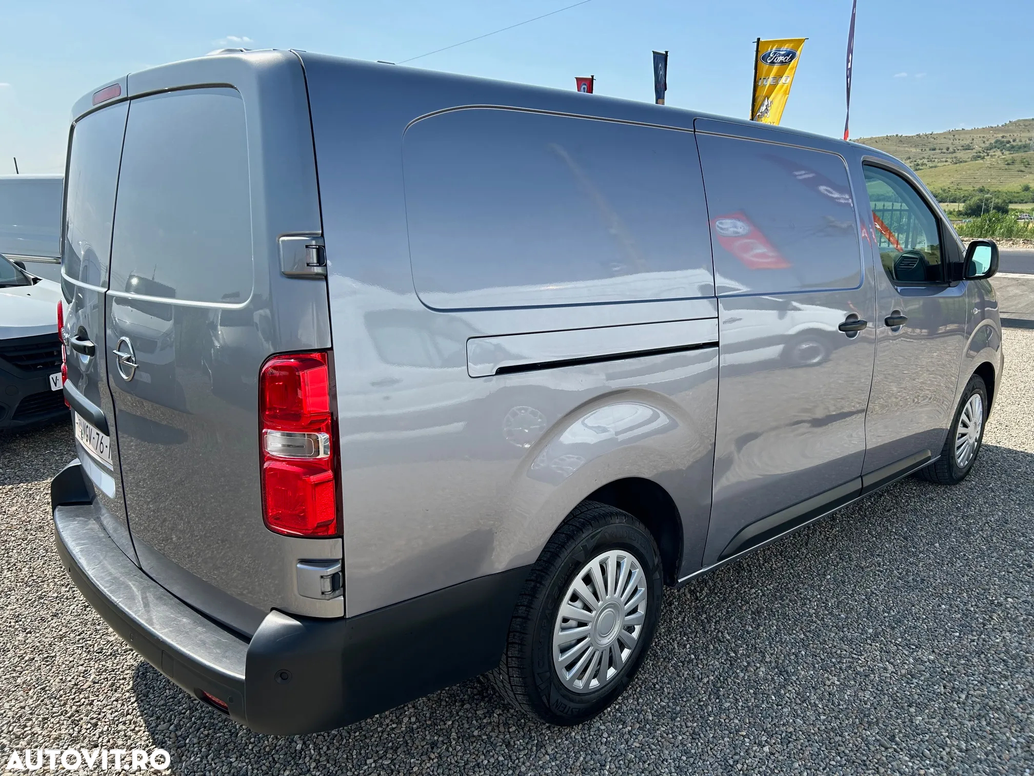 Opel Vivaro - 3