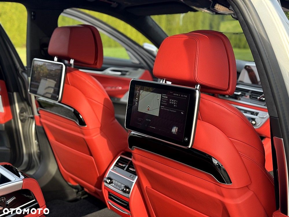 BMW Seria 7 750Ld xDrive sport - 18