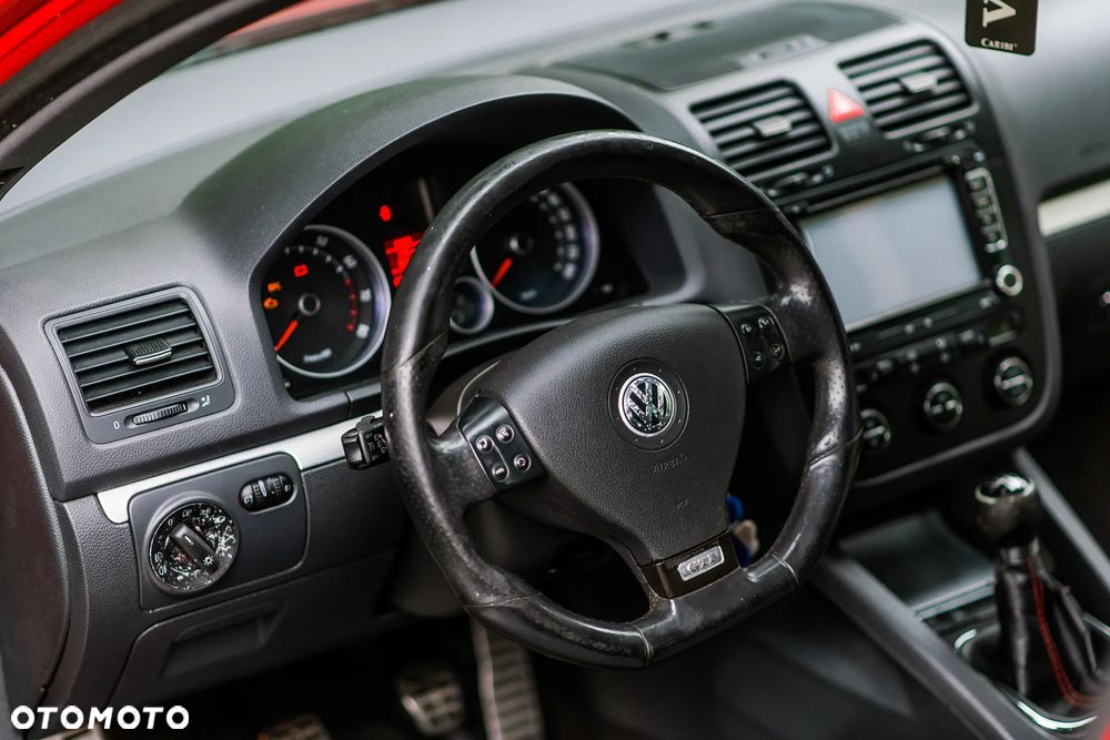 Volkswagen Golf 2.0 GTI - 21