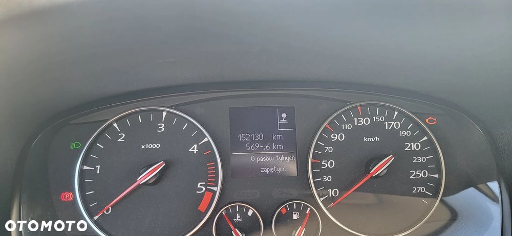 Renault Laguna 2.0 DCi Dynamique - 8