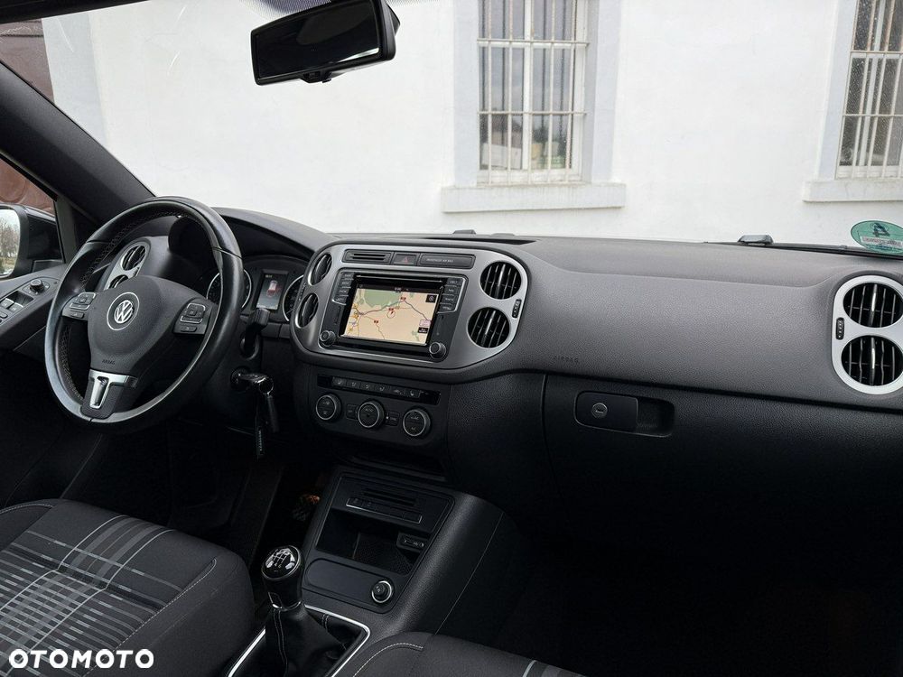 Volkswagen Tiguan 1.4 TSI Sport&Style - 41