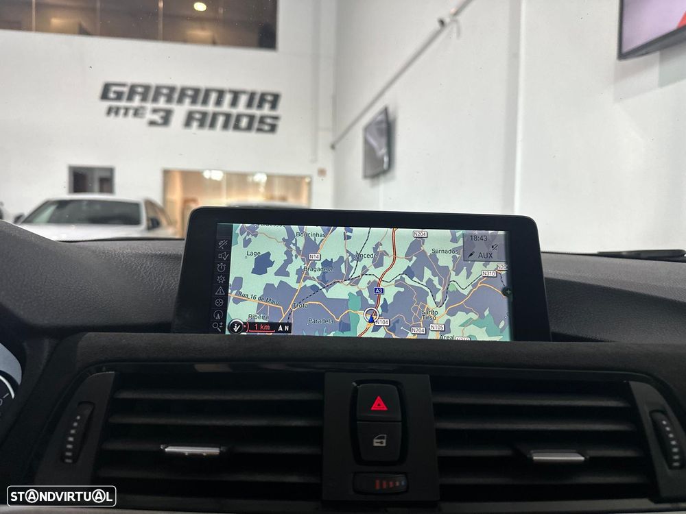 BMW 328 i Auto Pack M - 41