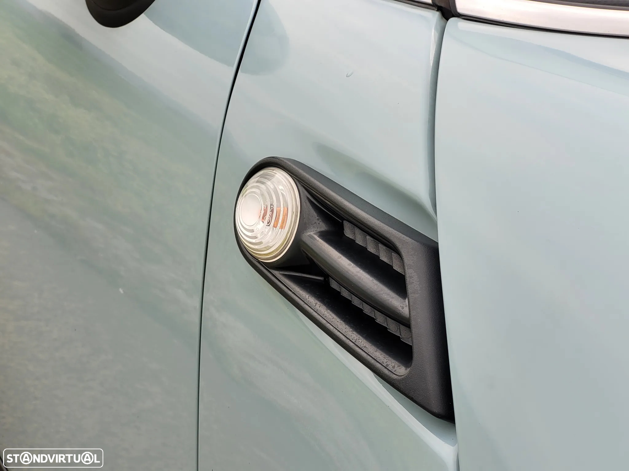 MINI 3 Portas One D - 12