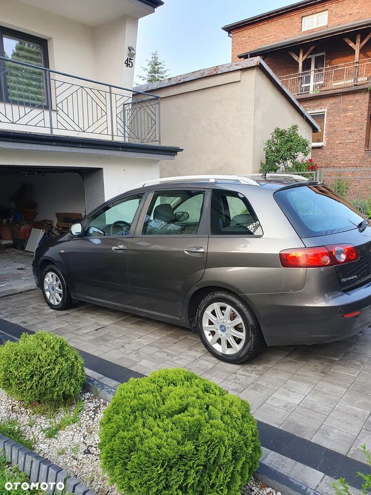 Fiat Croma 1.9 JTD Business - 1