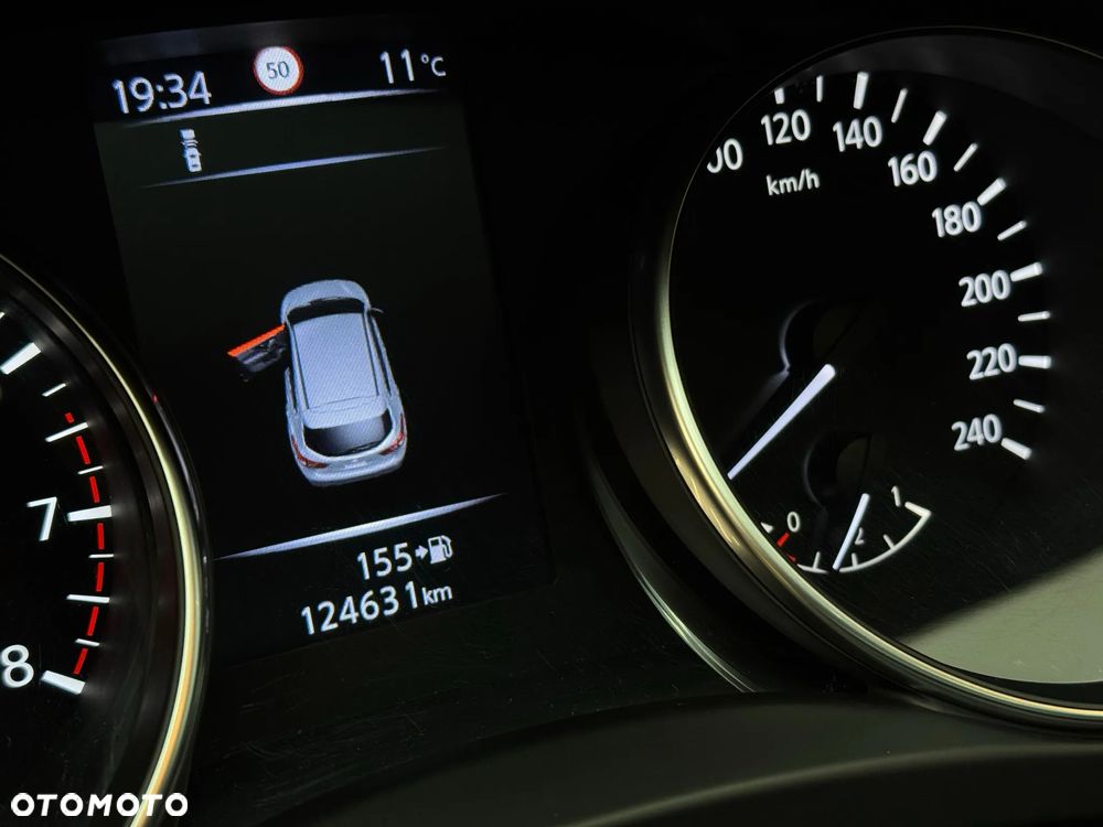 Nissan Qashqai 1.6 DIG-T N-Connecta - 16