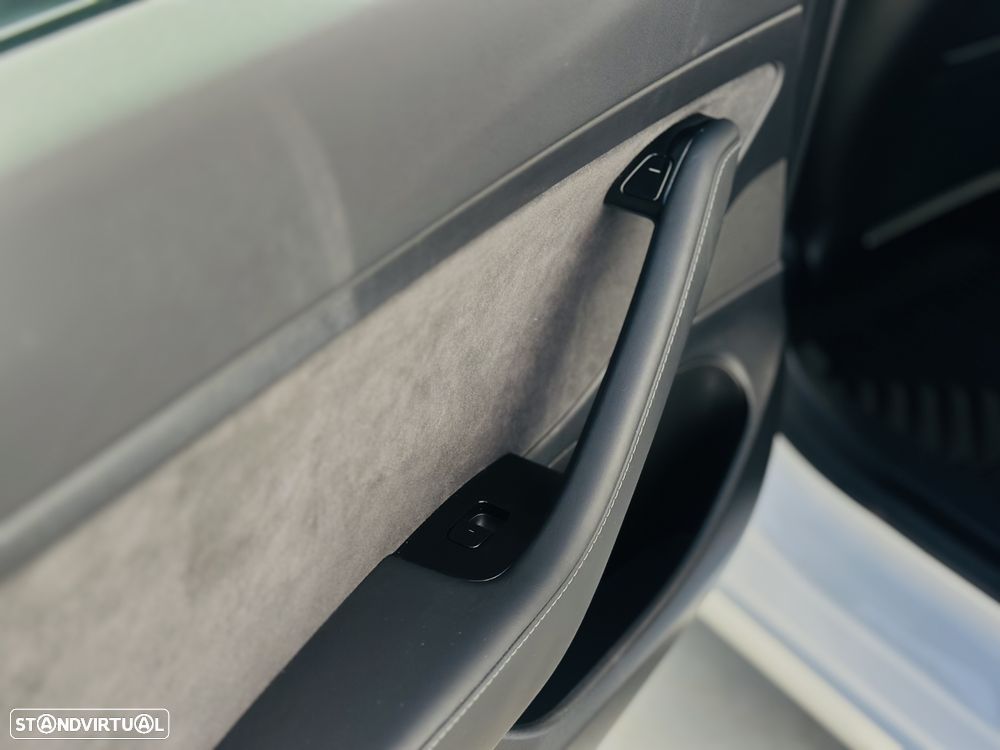 Tesla Model 3 Standard Range Plus RWD - 21