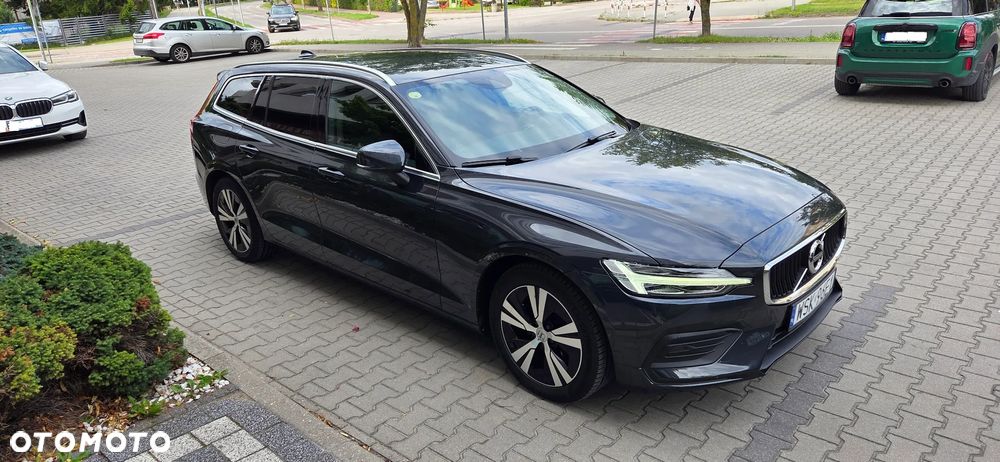 Volvo V60 D3 Momentum Pro - 2