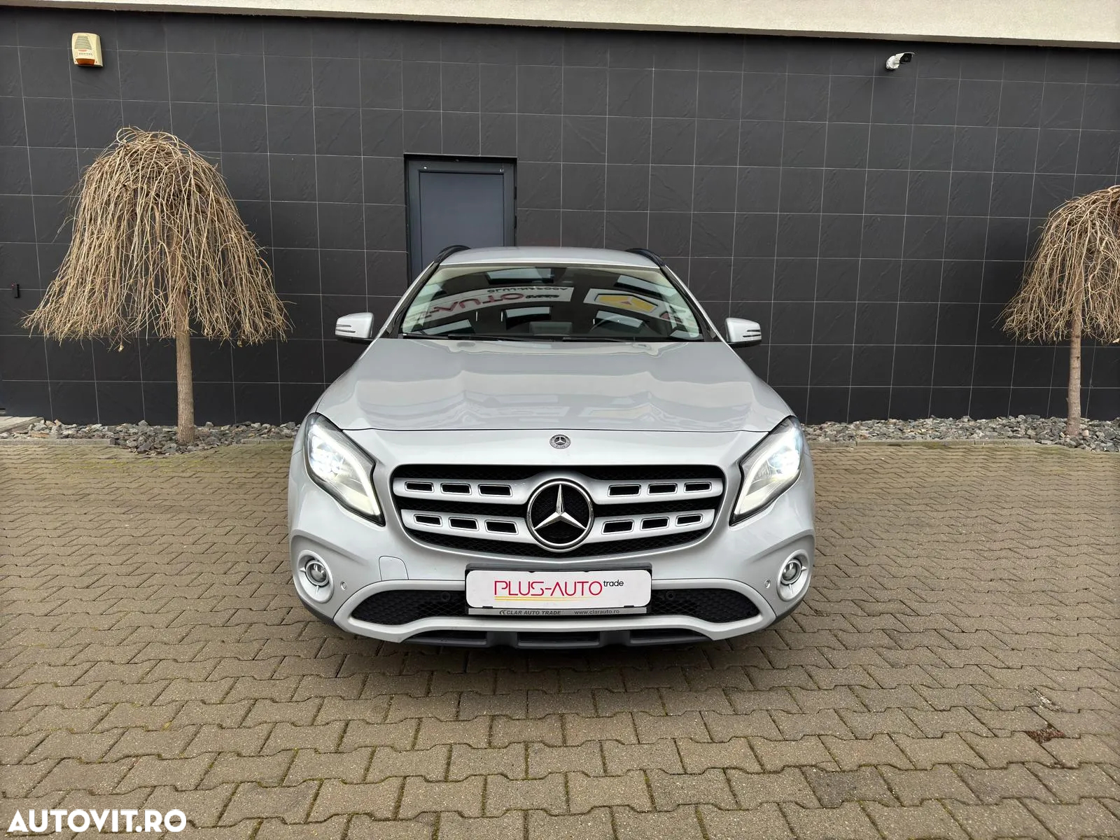 Mercedes-Benz GLA 250 4Matic 7G-DCT Peak Edition - 8