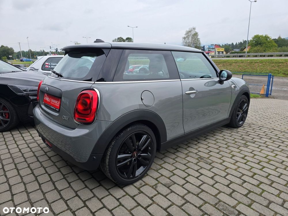 MINI ONE - 5