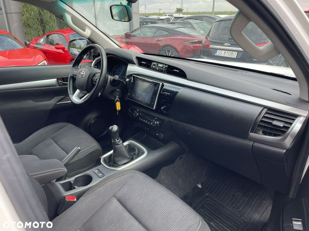 Toyota Hilux 2.4 D-4D Double Cab DL 4x4 - 9