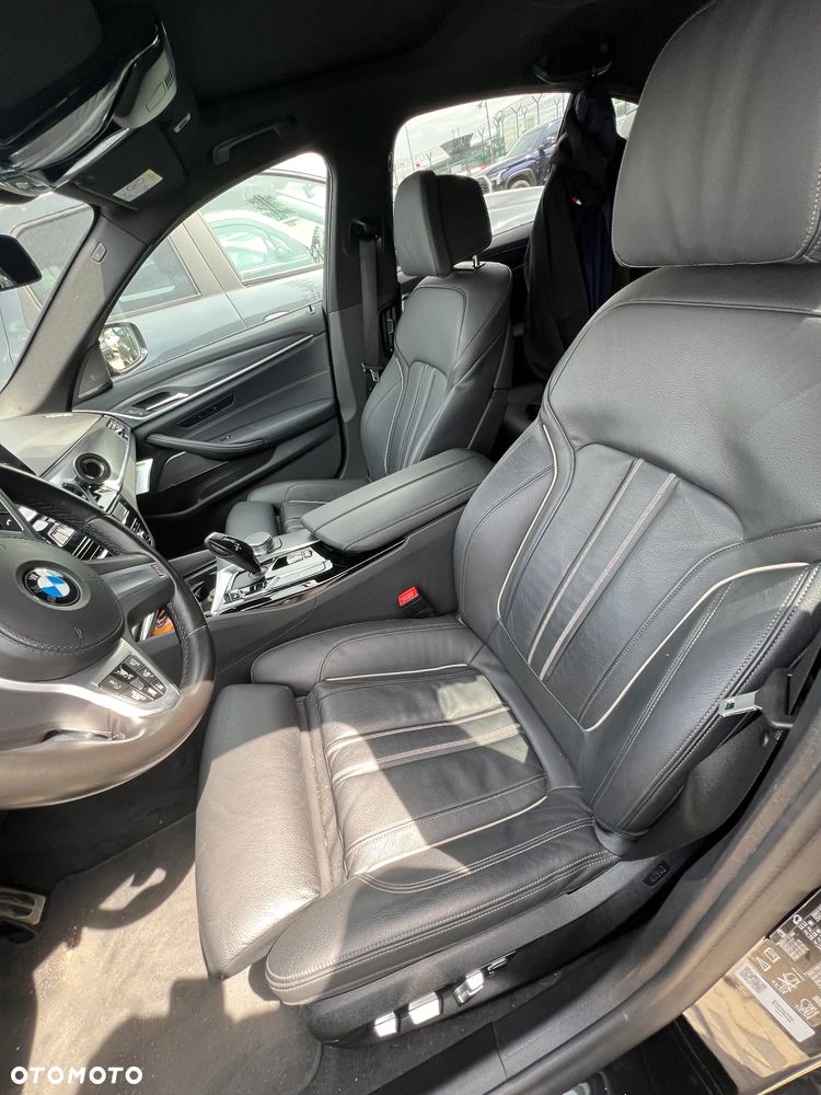 BMW Seria 5 540i xDrive mHEV M Sport sport - 18