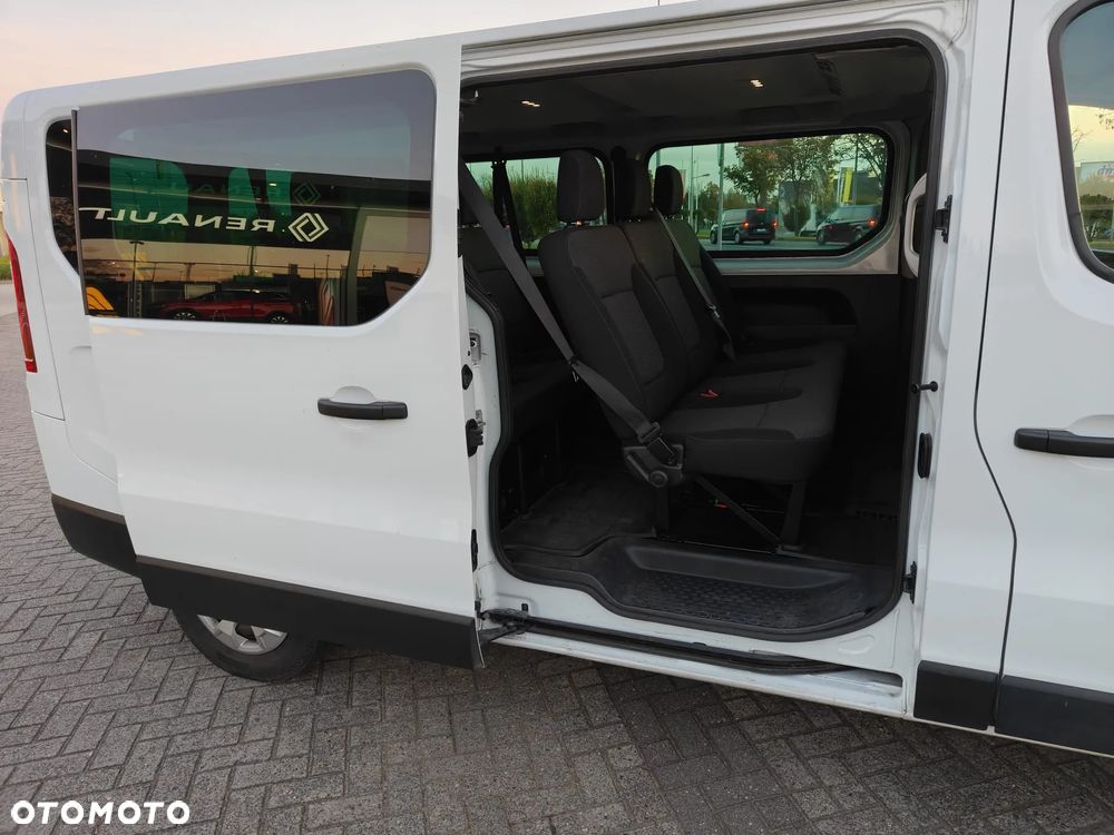 Renault Trafic 2.0 dCi L2H1 HD Extra (bryg.) - 10