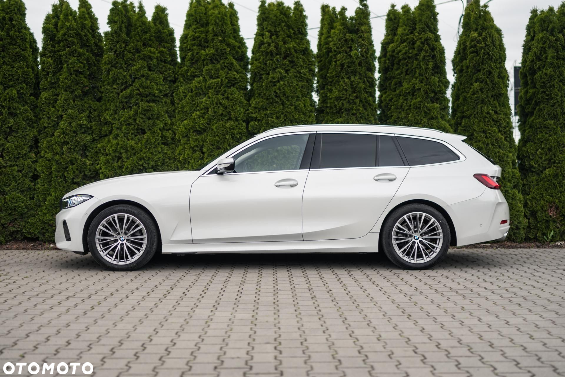 BMW Seria 3 320d xDrive - 7
