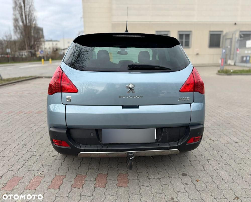 Peugeot 3008 2.0 HYbrid4 - 14
