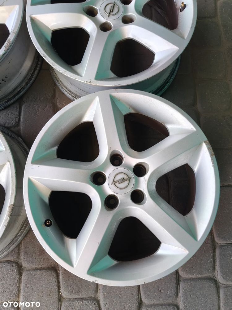 ALUFELGI ORYG. OPEL - 7Jx17 ET35 5x110 Astra Zafira Meriva Vectra - 5