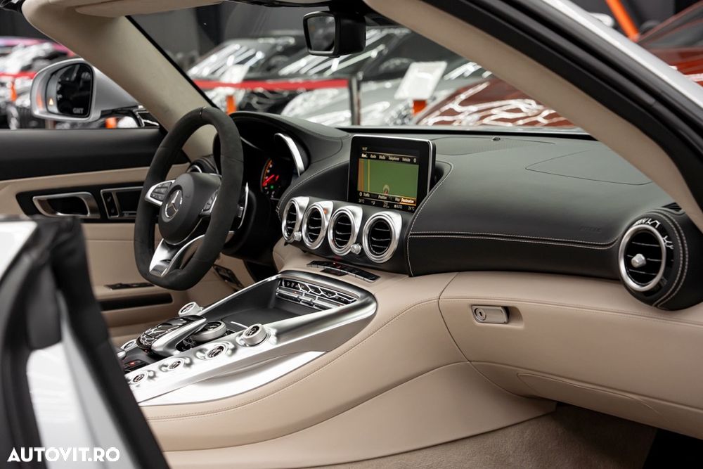 Mercedes-Benz AMG GT C Roadster - 9