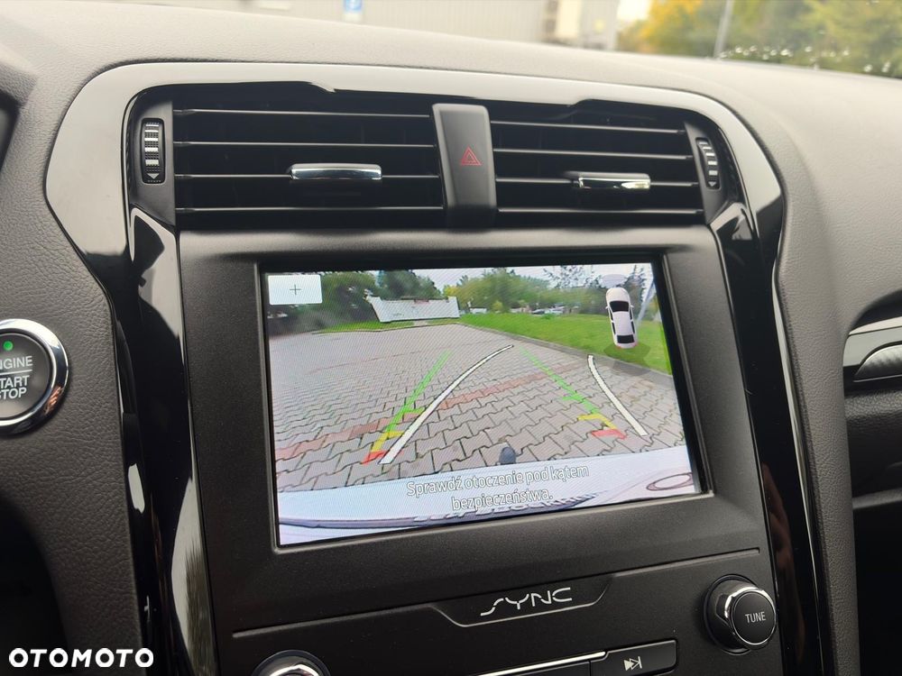 Ford Mondeo SW 2.0 Hybrid Vignale Plus - 29
