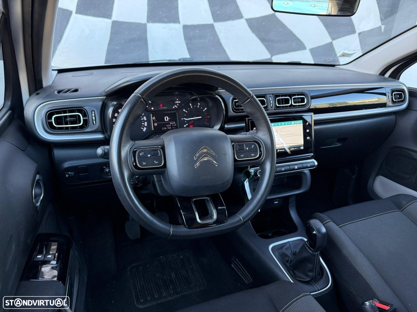Citroën C3 Pure Tech S&S Shine - 4