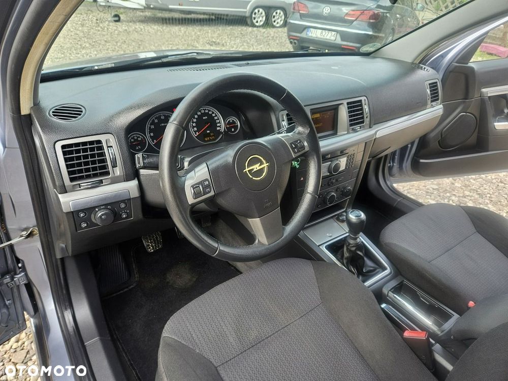 Opel Vectra - 8