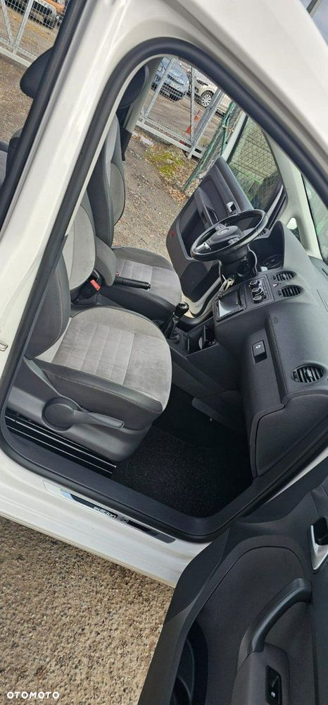 Volkswagen Caddy - 12