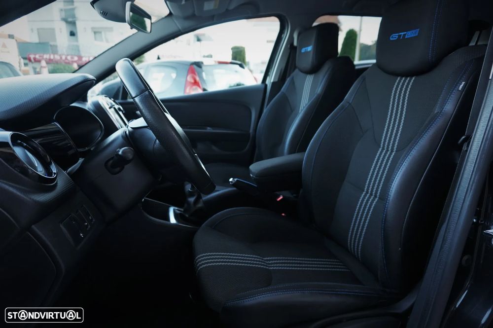 Renault Clio Sport Tourer 1.5 dCi GT Line - 11