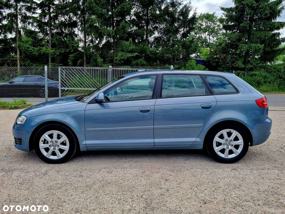 Audi A3 Sportback 2.0 TDI Attraction S tronic - 8