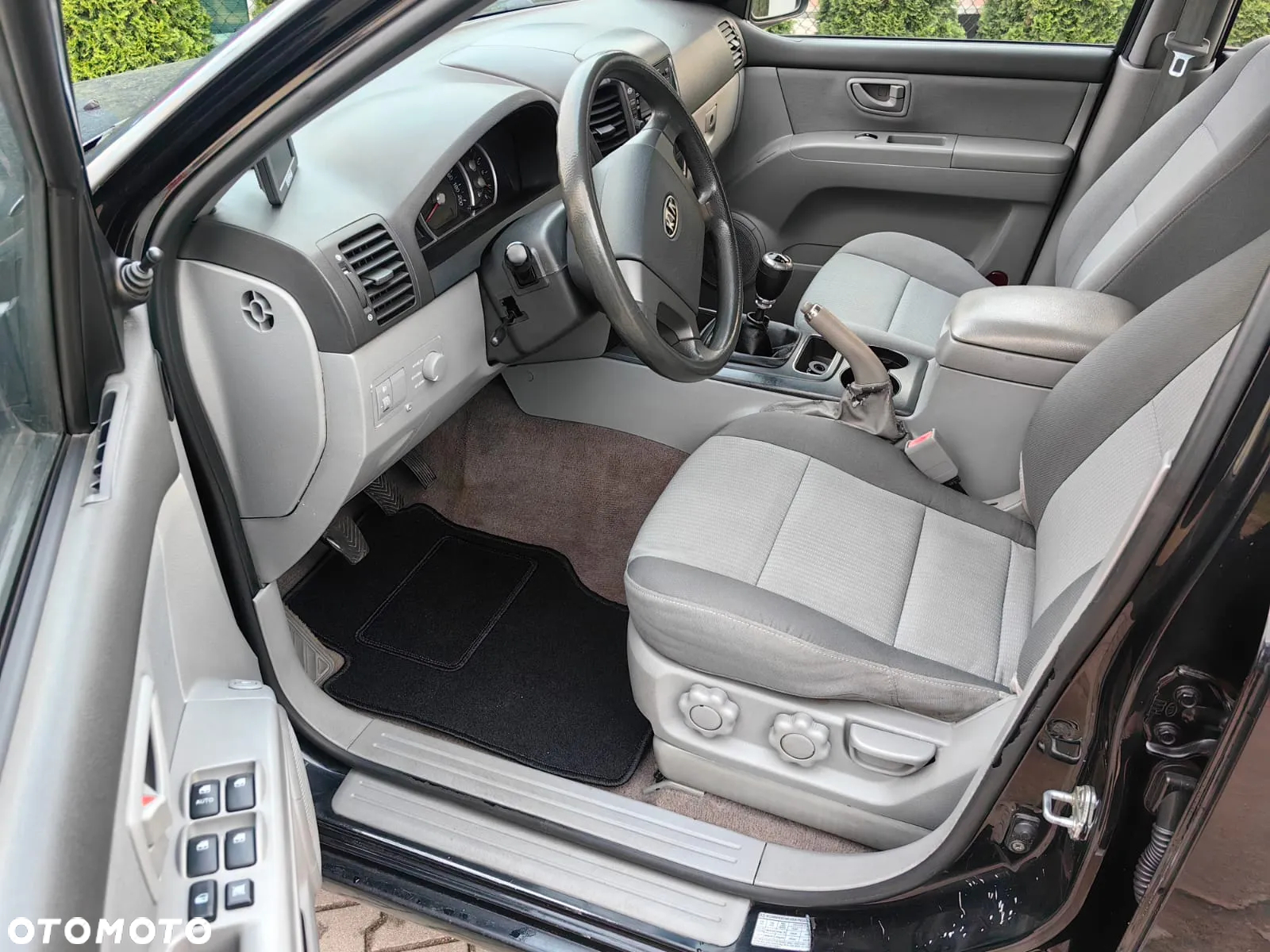 Kia Sorento - 8