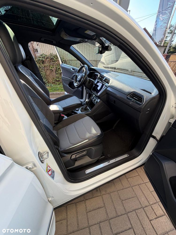 Volkswagen Tiguan Allspace 2.0 TSI 4Mot Highline DSG - 32