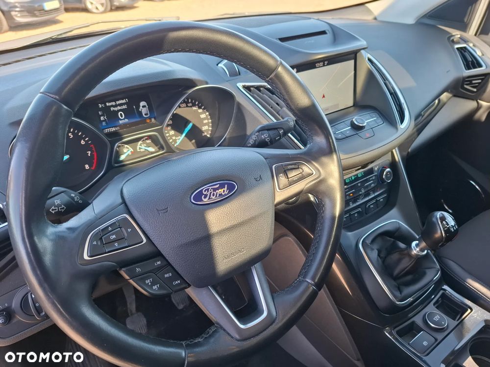 Ford Kuga 1.5 EcoBoost FWD Titanium ASS GPF - 23